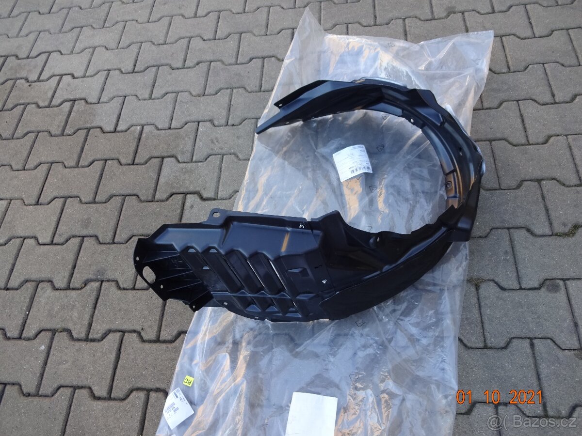 PEUGEOT 4007 plastové podběhy ( blátiče) - 2