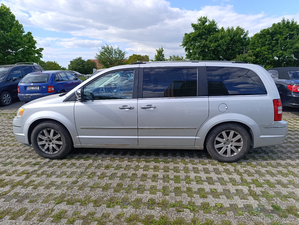 Chrysler Grand Voyager 2008, 2.8. diesel - 2