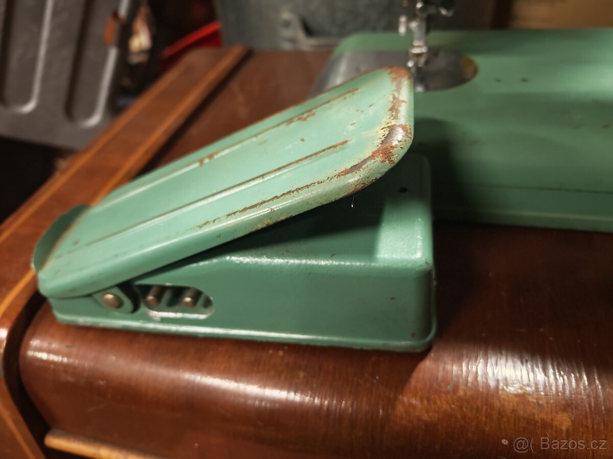 Šicí stroj Zundapp Elcona - 2