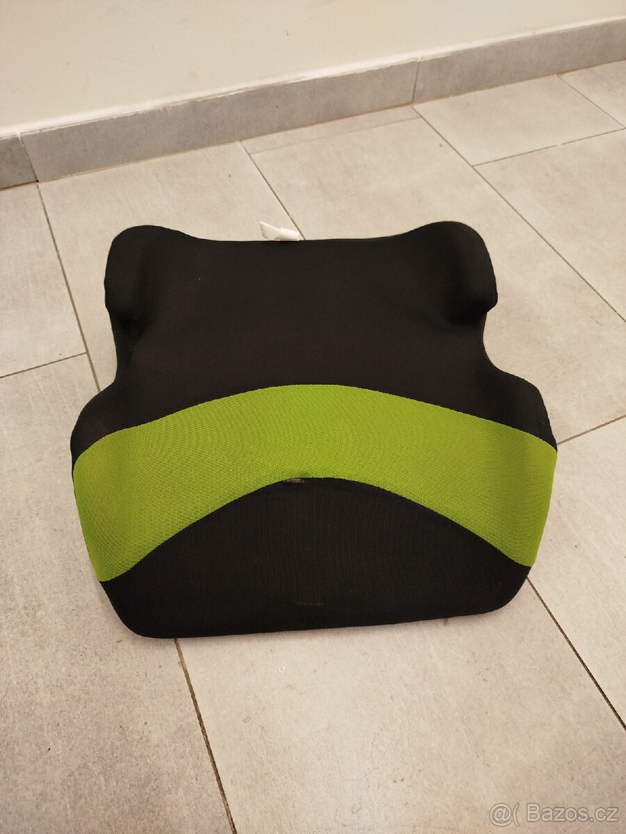 Podsedák do auta - 2