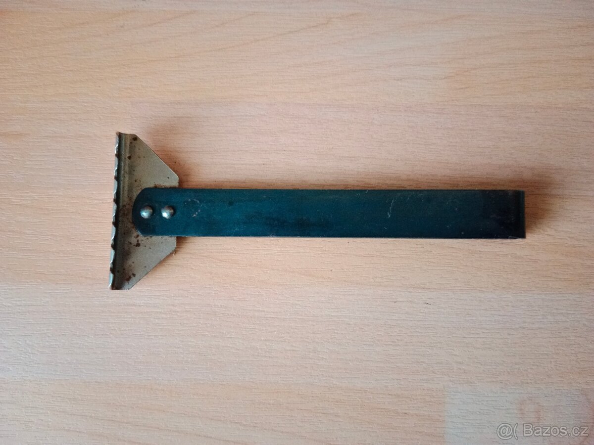 STARÁ ŠKRABKA NA RYBY - 2