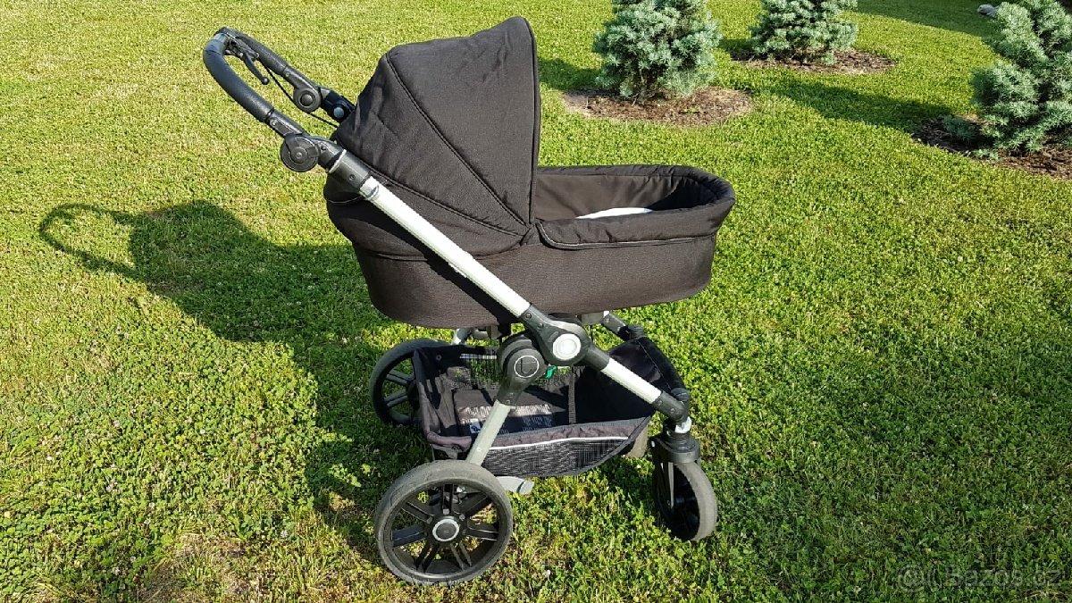 Kočárek 2 kombinace hluboký + sporťák - 2