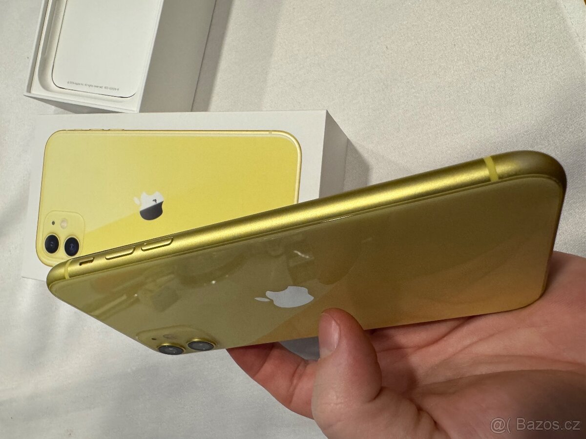 iPhone 11 64GB Žlutý - 2