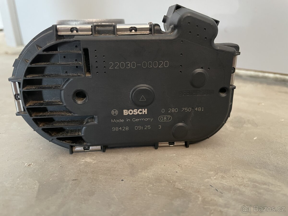 Škrticí klapka - Toyota Yaris 2 ID:175 - 2