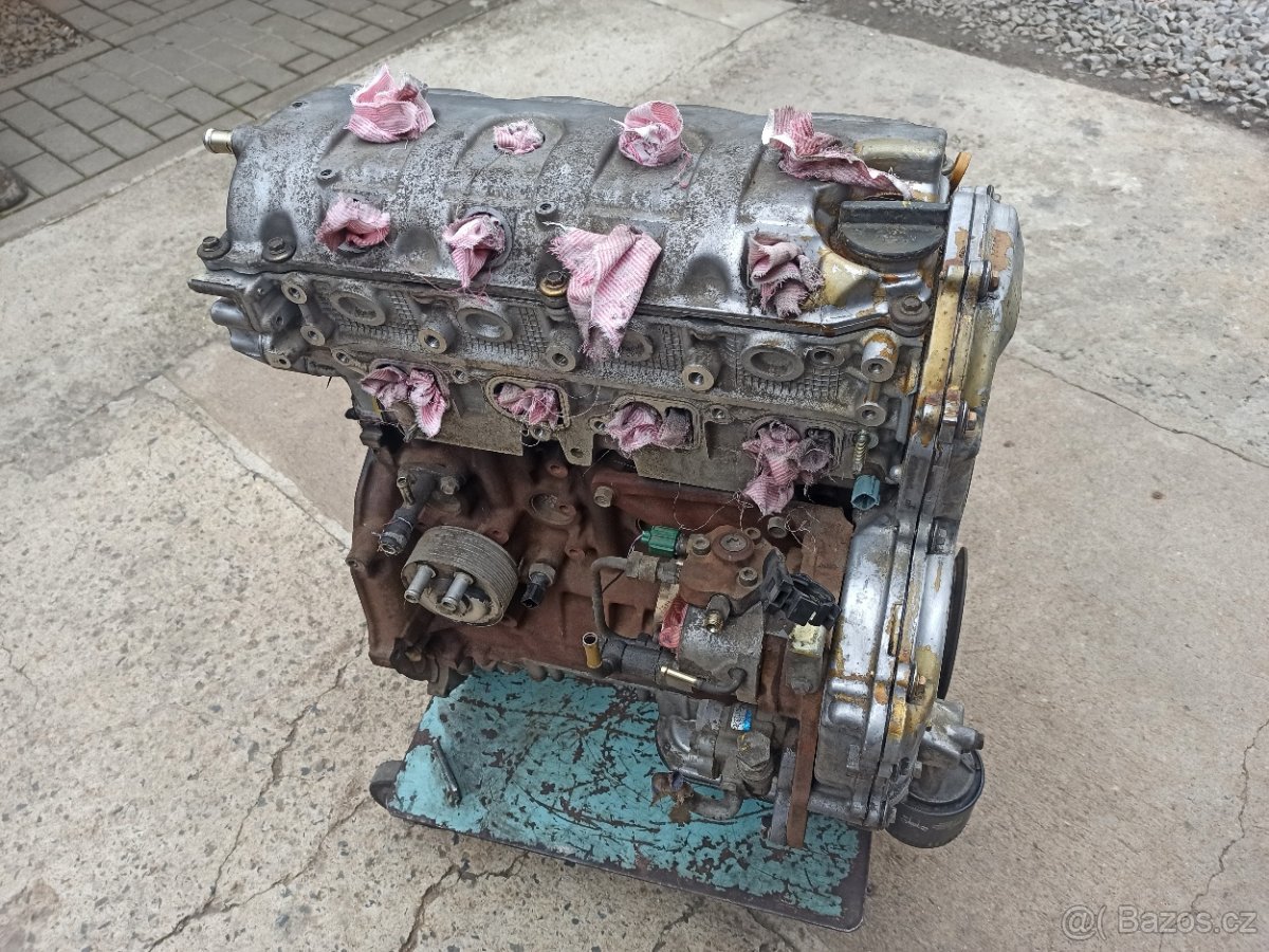 Motor Nissan 2.2dCi YD22 - 2