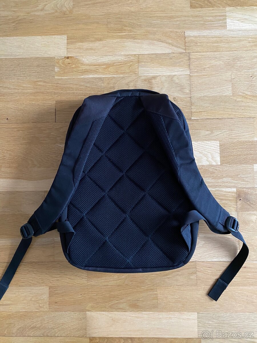 Batoh Wenger Surge 15,6 na notebook a tablet - 2