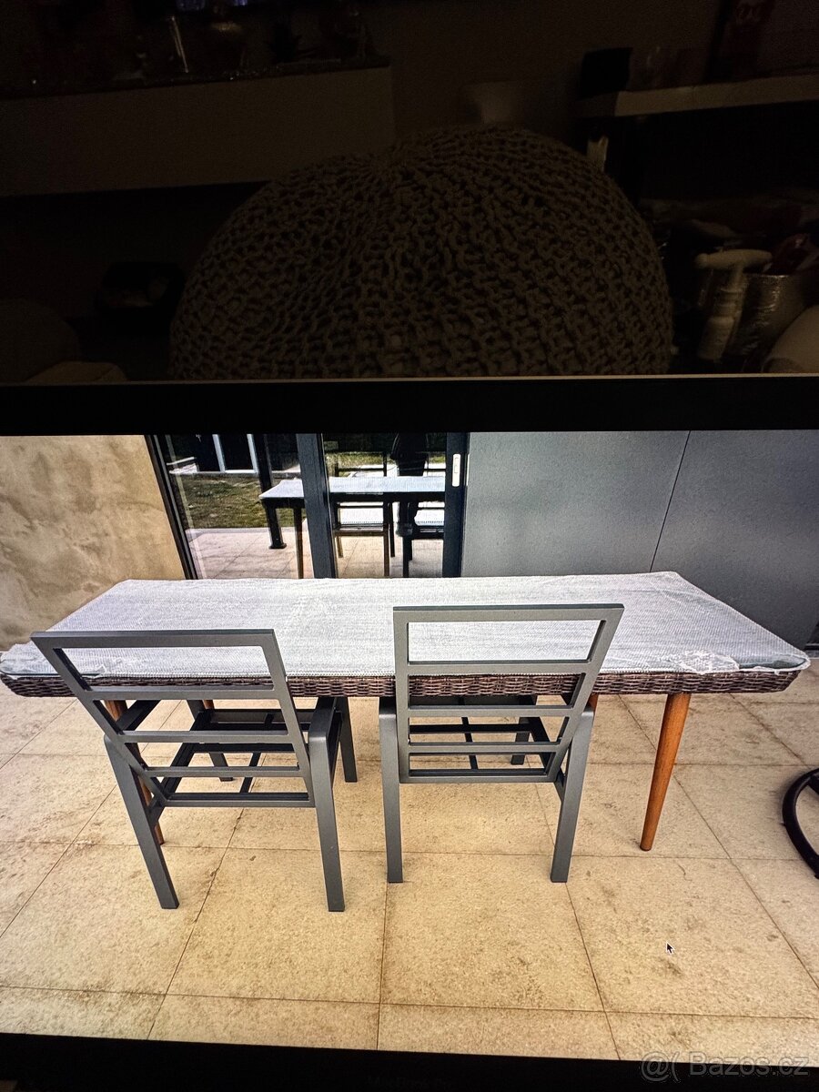 Zahradní Hliníkový stůl - 2