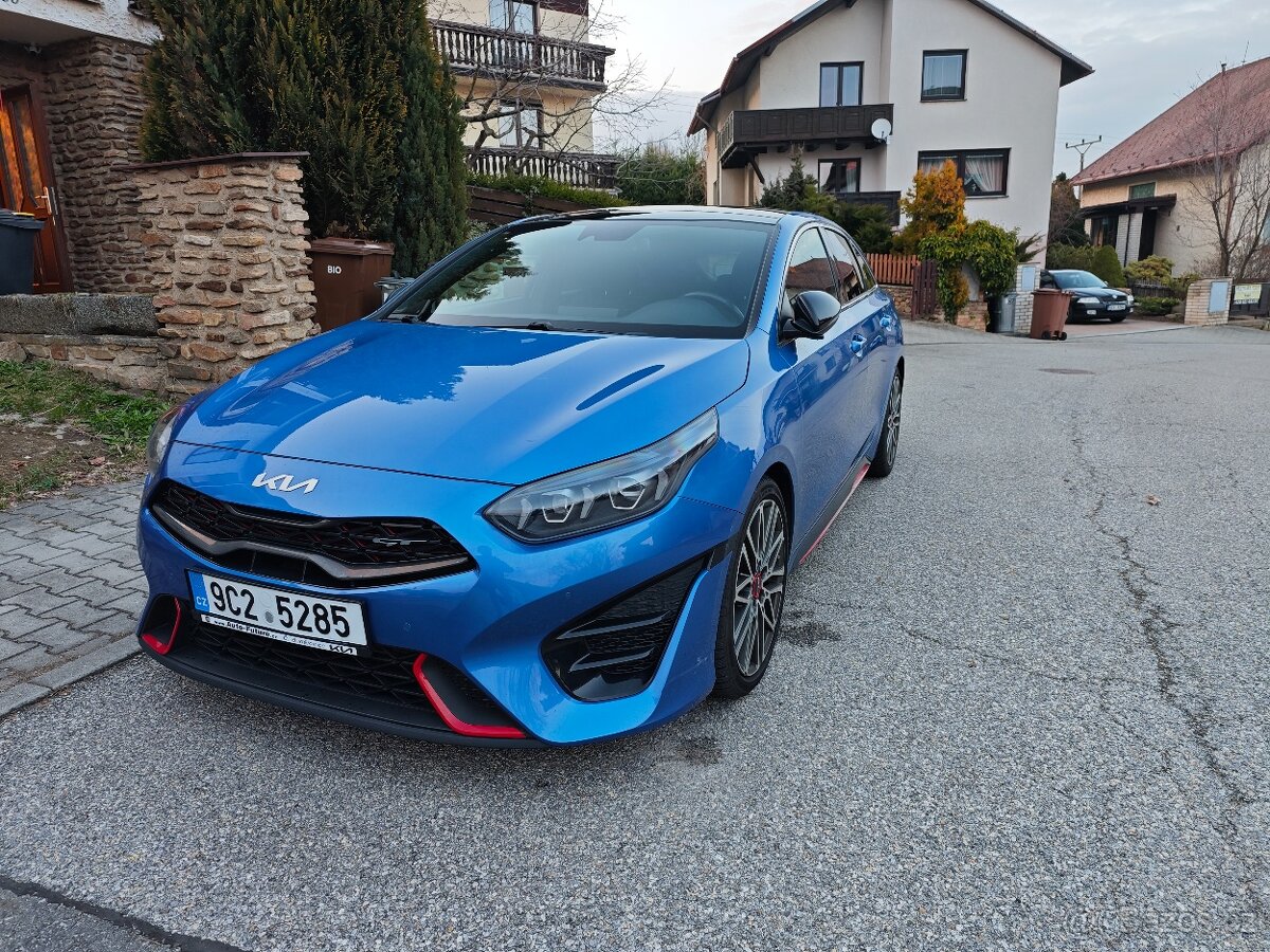 Kia Proceed GT - 2