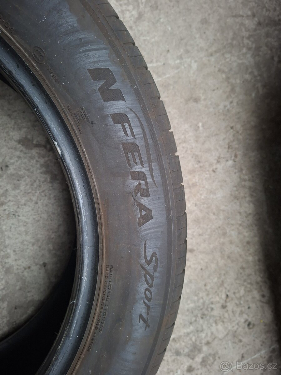 Prodám pneu 235/55R19 - 2