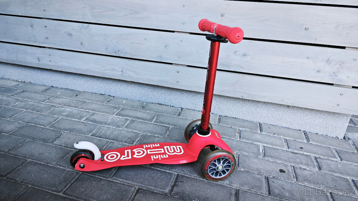 Dětská koloběžka Micro Mini Deluxe červená - 2