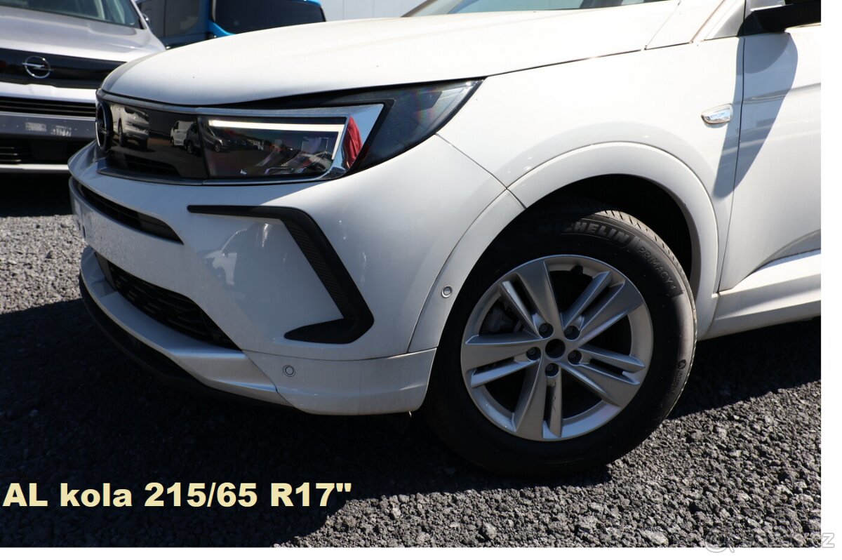 Grandland 1.2i 130 2xPDC AL17 DPH autKlim Nav LED DPH 1/24 - 2