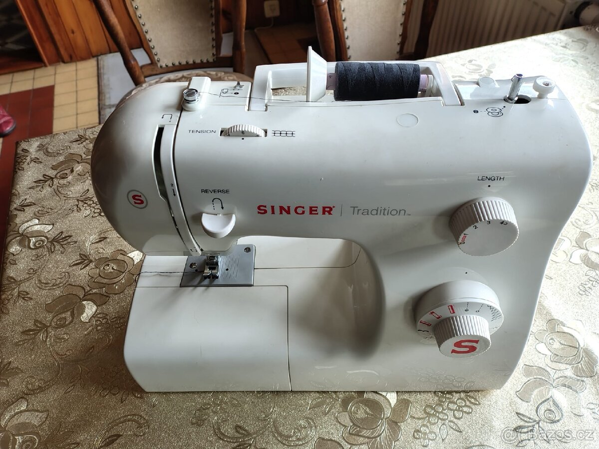 Sici stroj Singer - 2