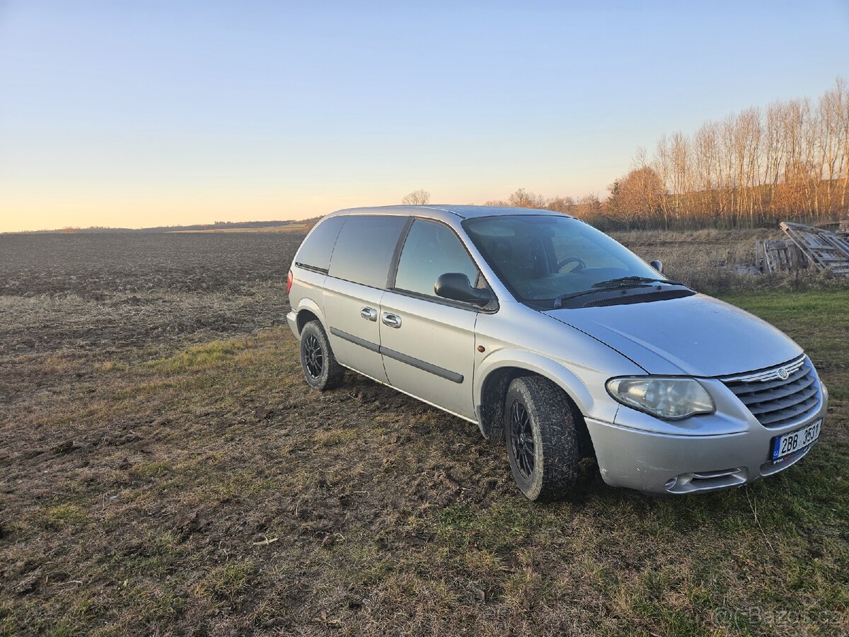 Chrysler voyager 2.5crd 105 kw - 2