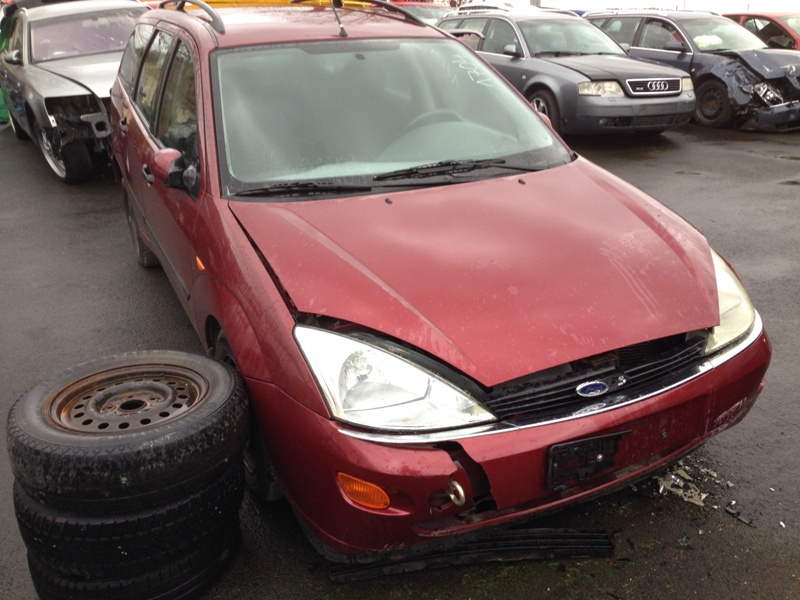 Ford Focus 1,8TDDi 66kW Combi 2000 - dily - 2