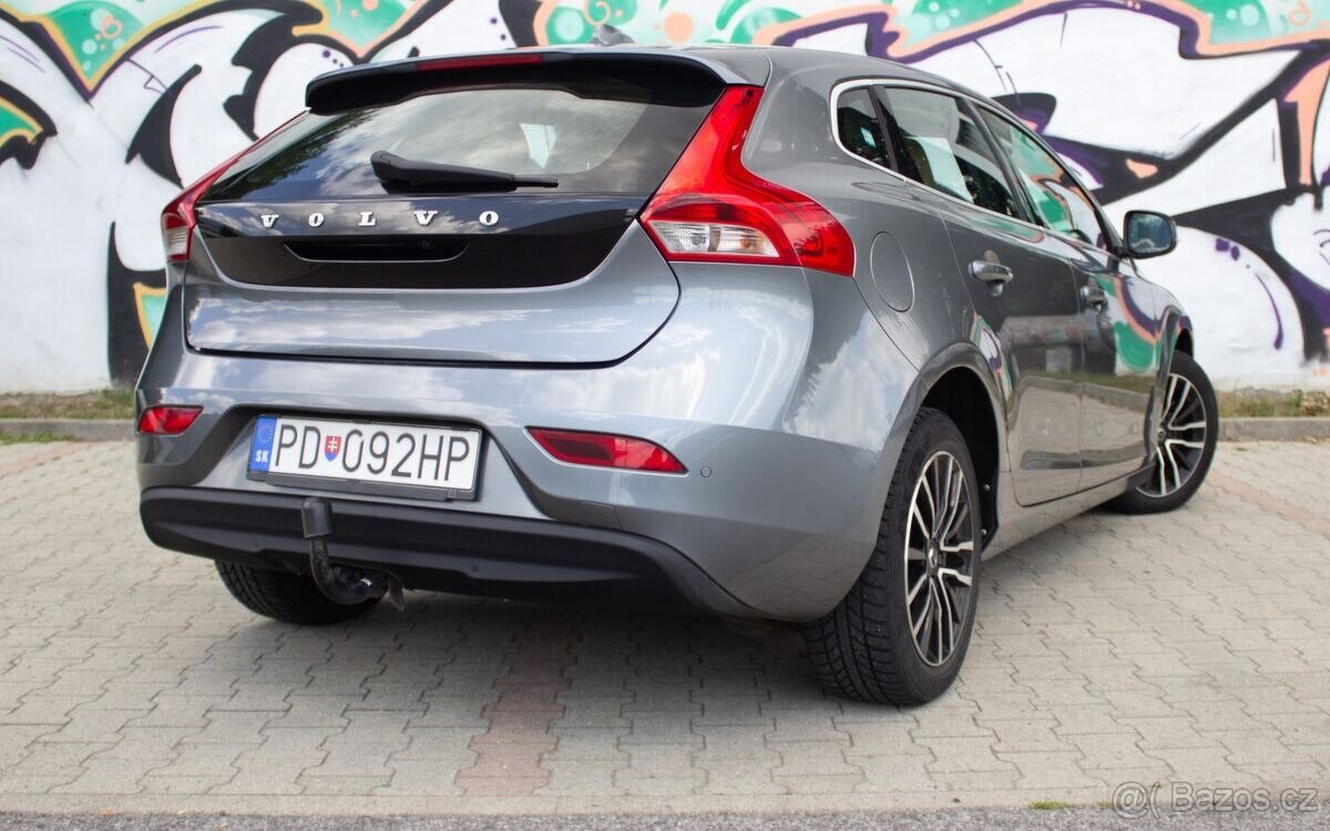Volvo V40 D2 2.0L 120k Inscription - 2