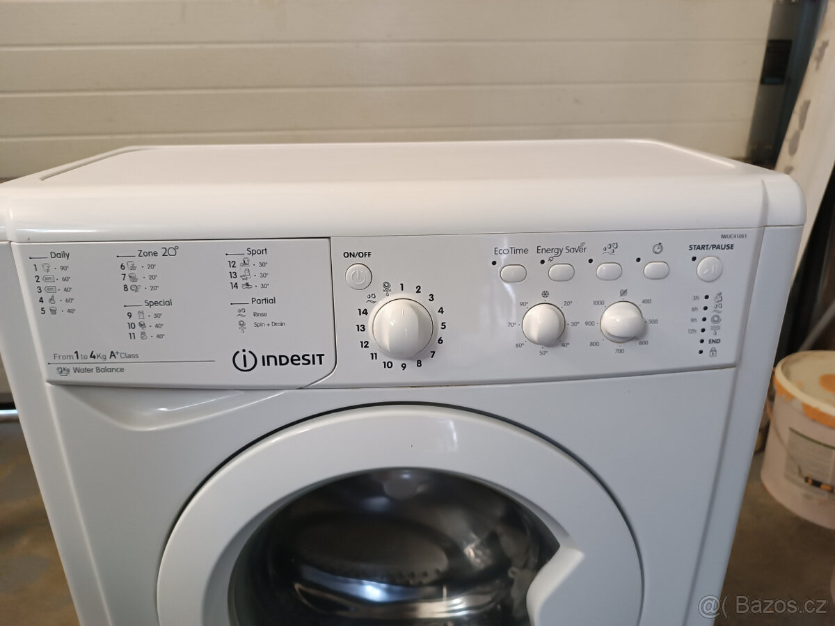 prodám pračku Indesit - 2