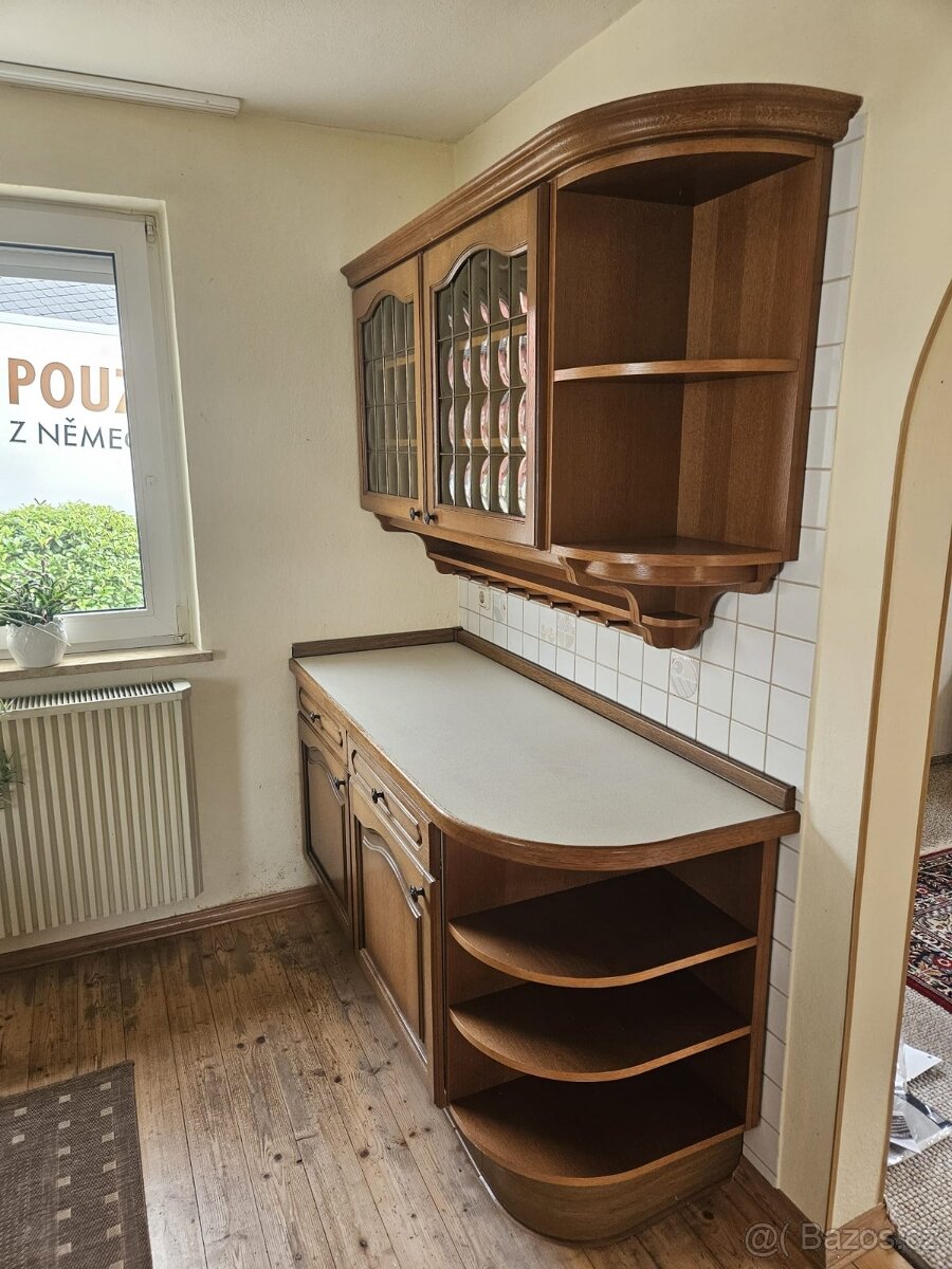 Masivní kuchyňská linka z Německa se spotřebiči - 2