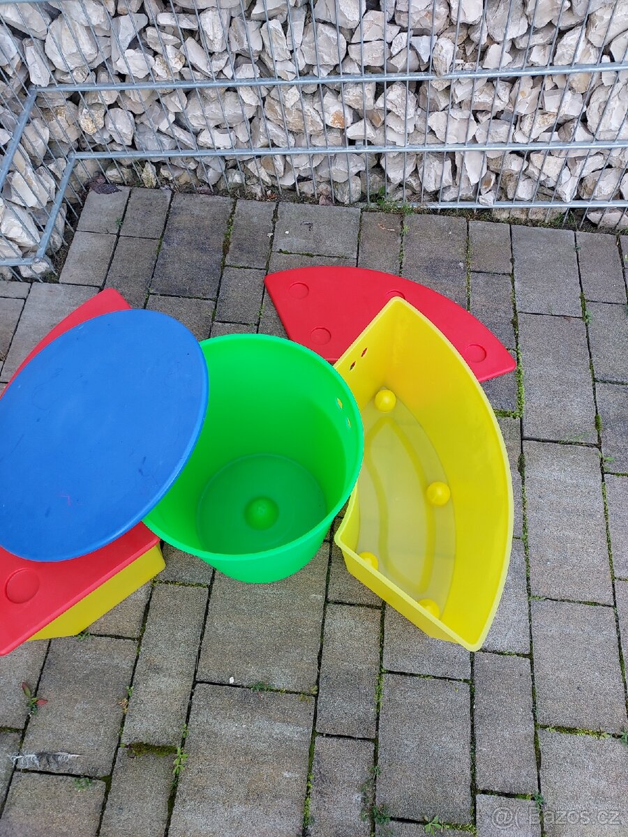 Dětský zahradní nábytek - 2