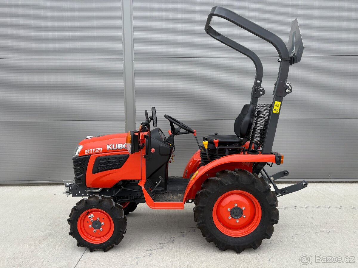 Traktor Kubota B1121 - 2
