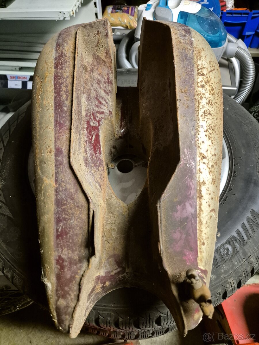 Jawa pérák komunista nádrž - 2