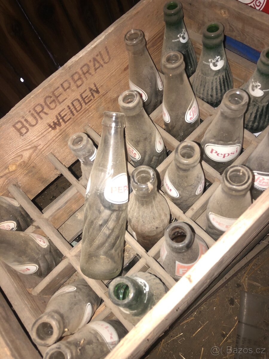 Staré dřevěné přepravky-bedýnky Coca-Cola - 2