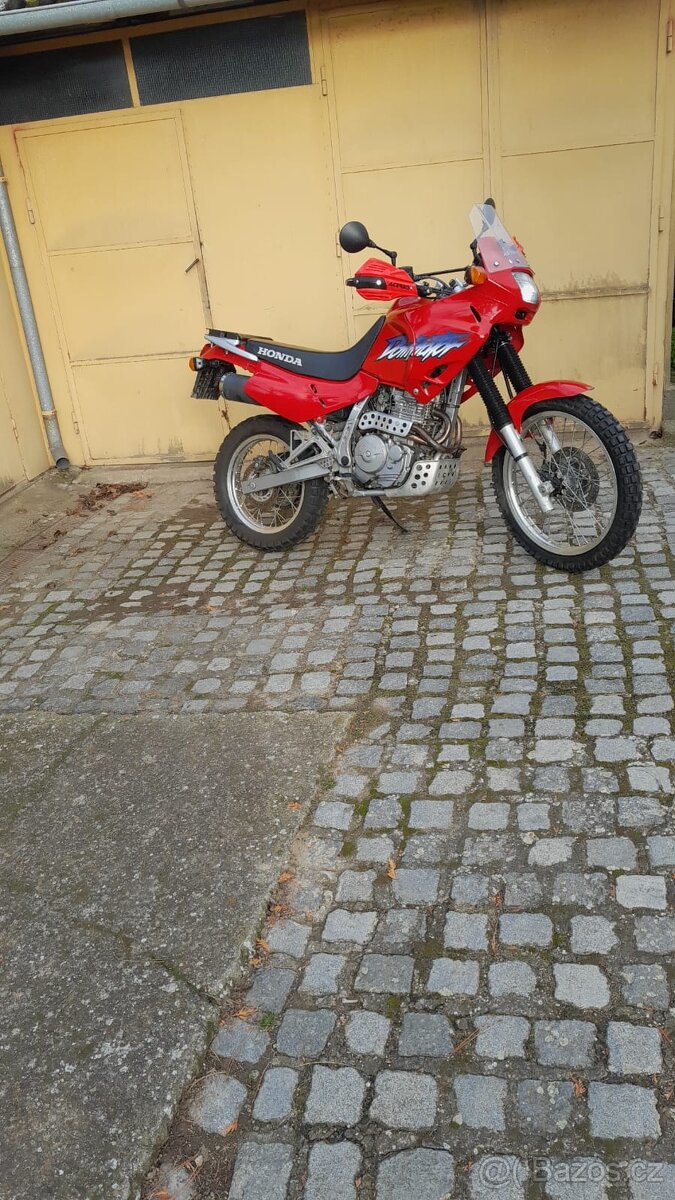 Honda Dominator NX 650 - 2