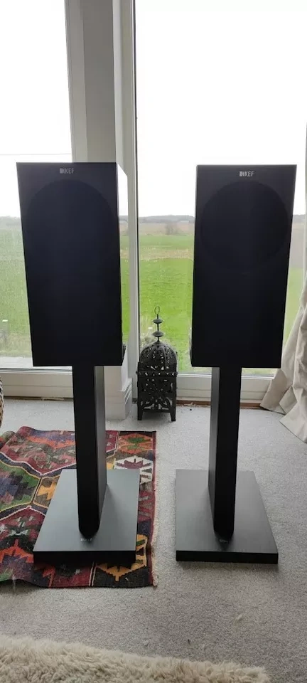 KEF Reference 1 Meta + Stands - 2