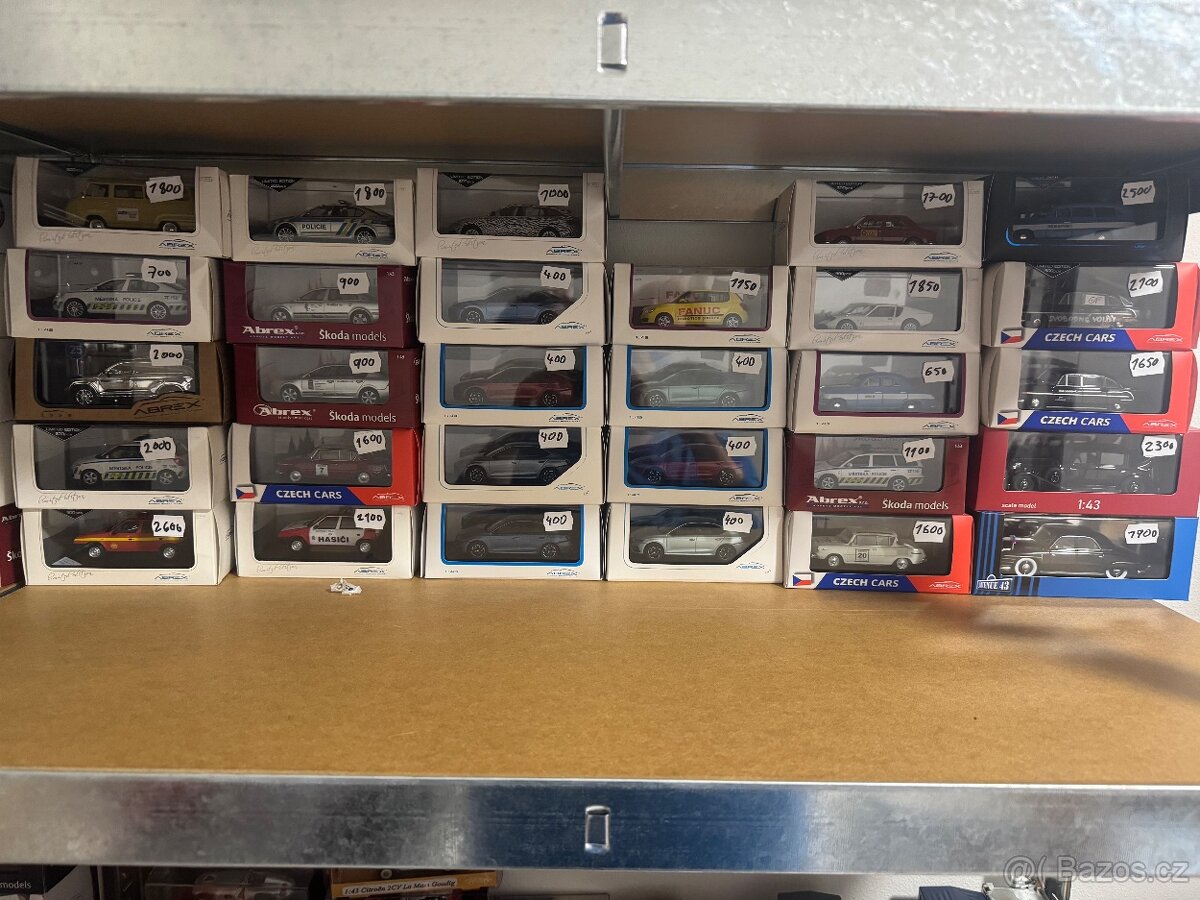 Modely 1:43 Abrex Autocult - 2