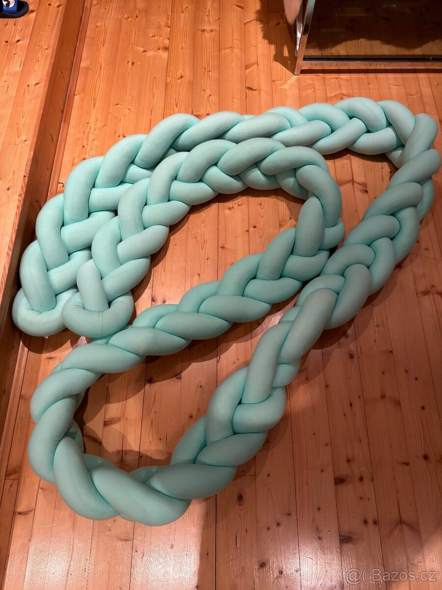 Prodám pletený mantinel - 2