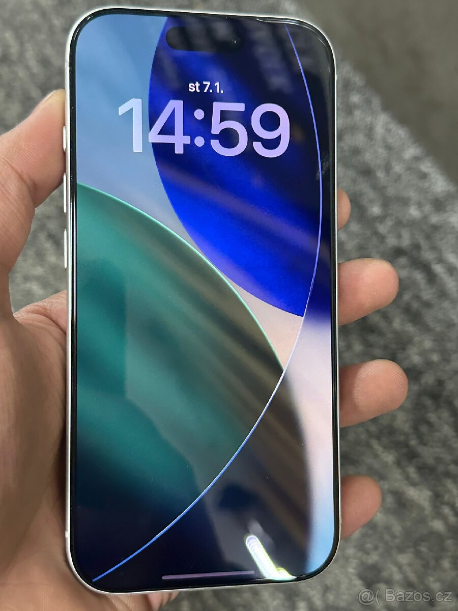 Apple iPhone 17 Pro - 2