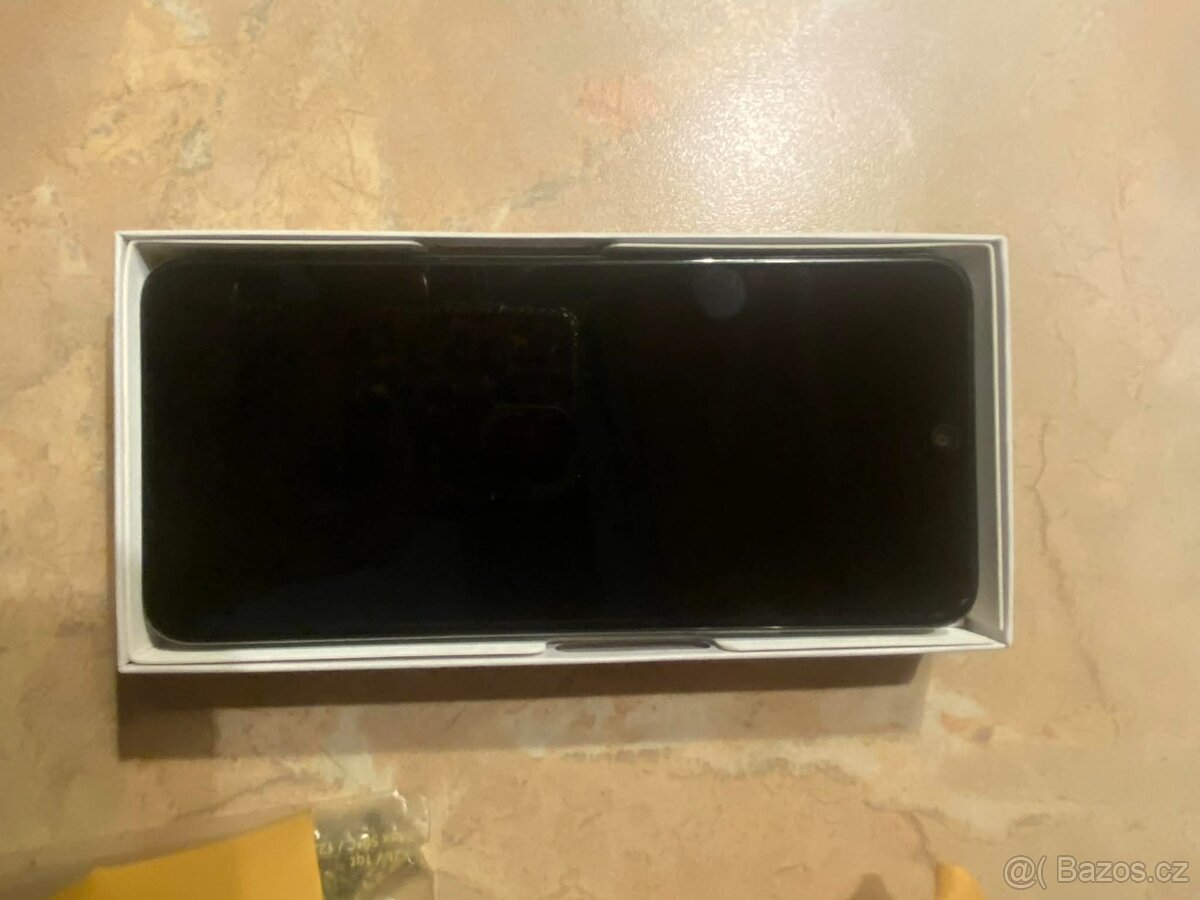 Honor 400 Smart úplně nový - 2