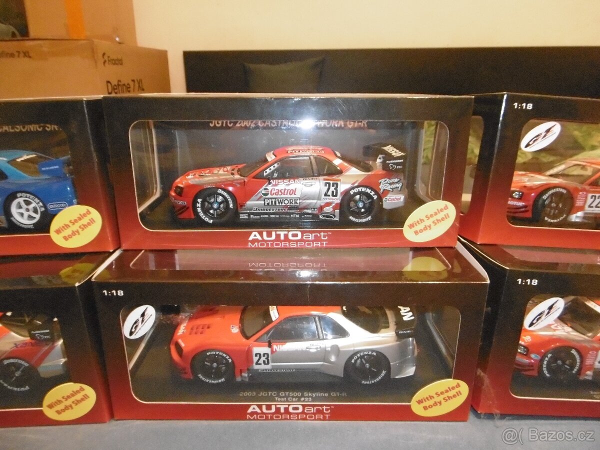 Prodám Pár Modelů 1:18 - 2