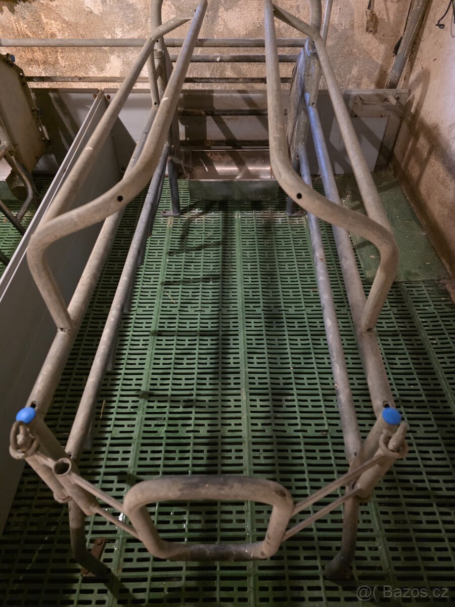 Porodní klec na prasnice - 2