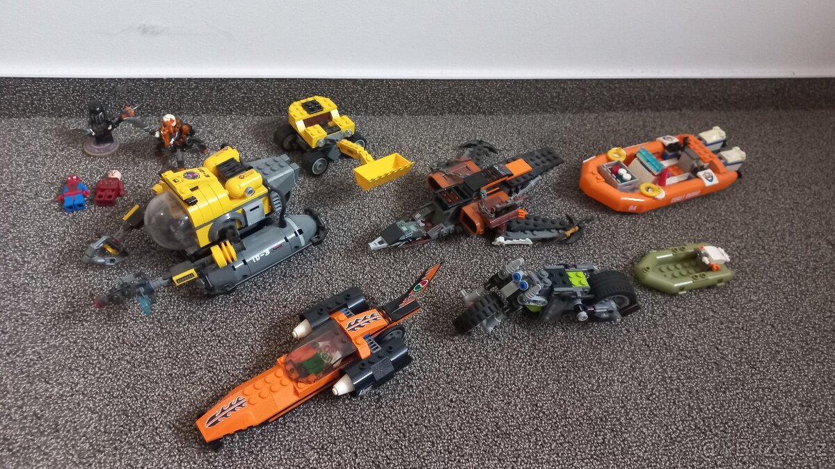 Lego dopravní prostředky - 23 kusů - 2