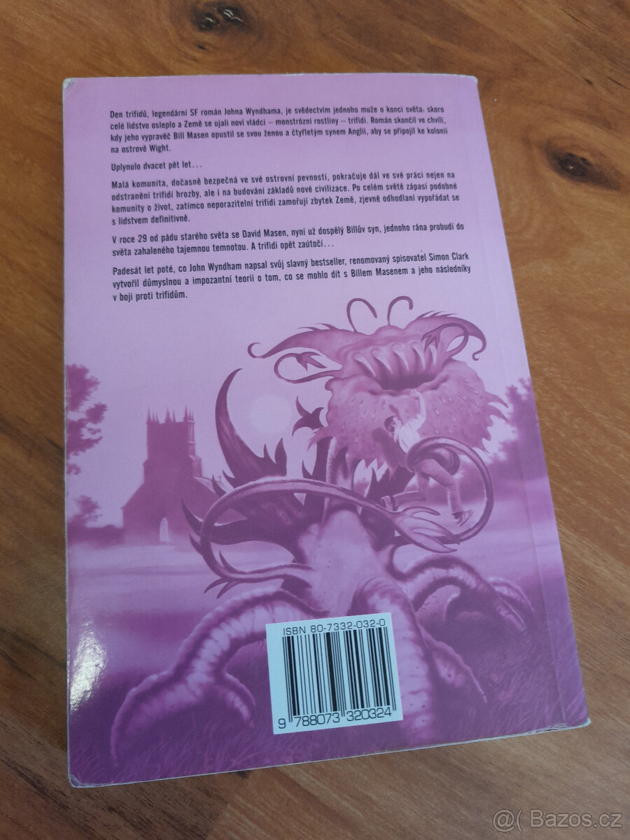 Kniha scifi Simon Clark, Noc trifidů - 2