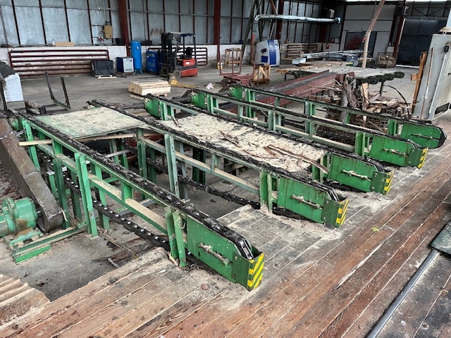 Příčný řetězový dopravník - 2