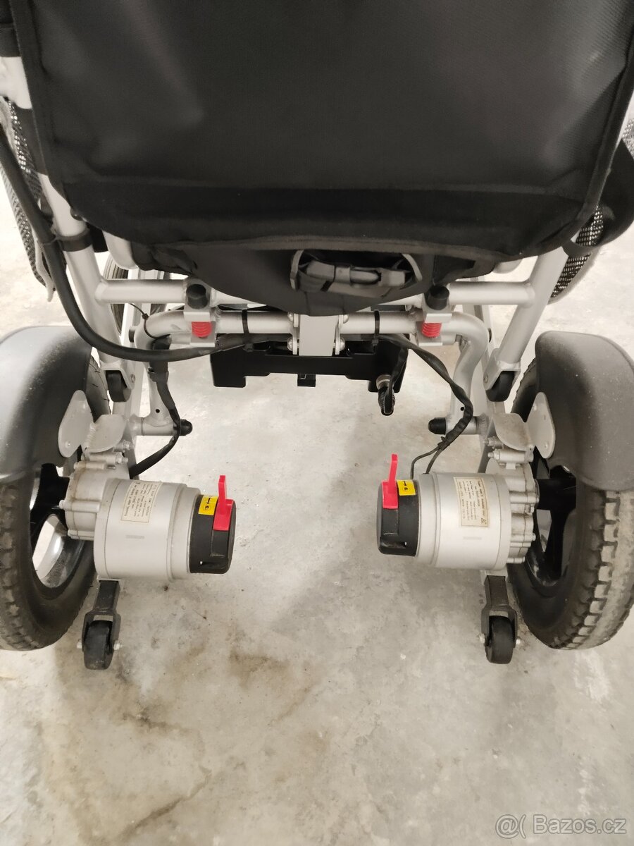 Elektrický invalidní vozík - 2