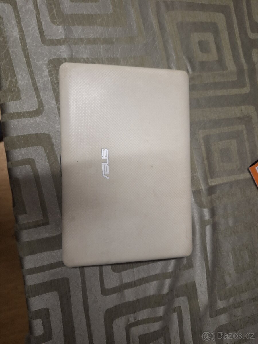 Notebook ASUS Eee PC 1001PX - 2