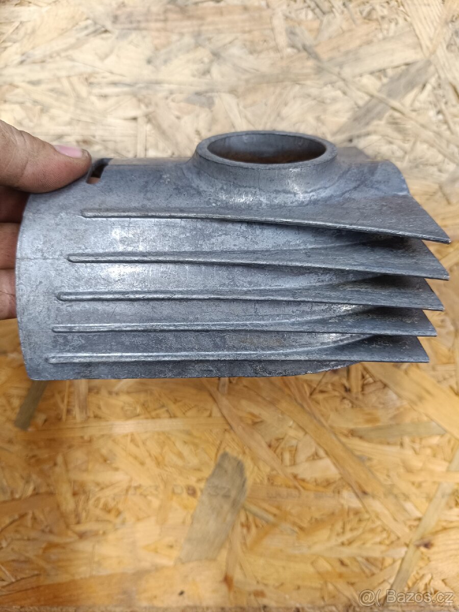 Kryt karburátoru Jawa - 2