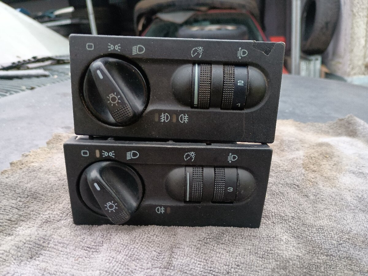 Vypínače světel T4 - 2