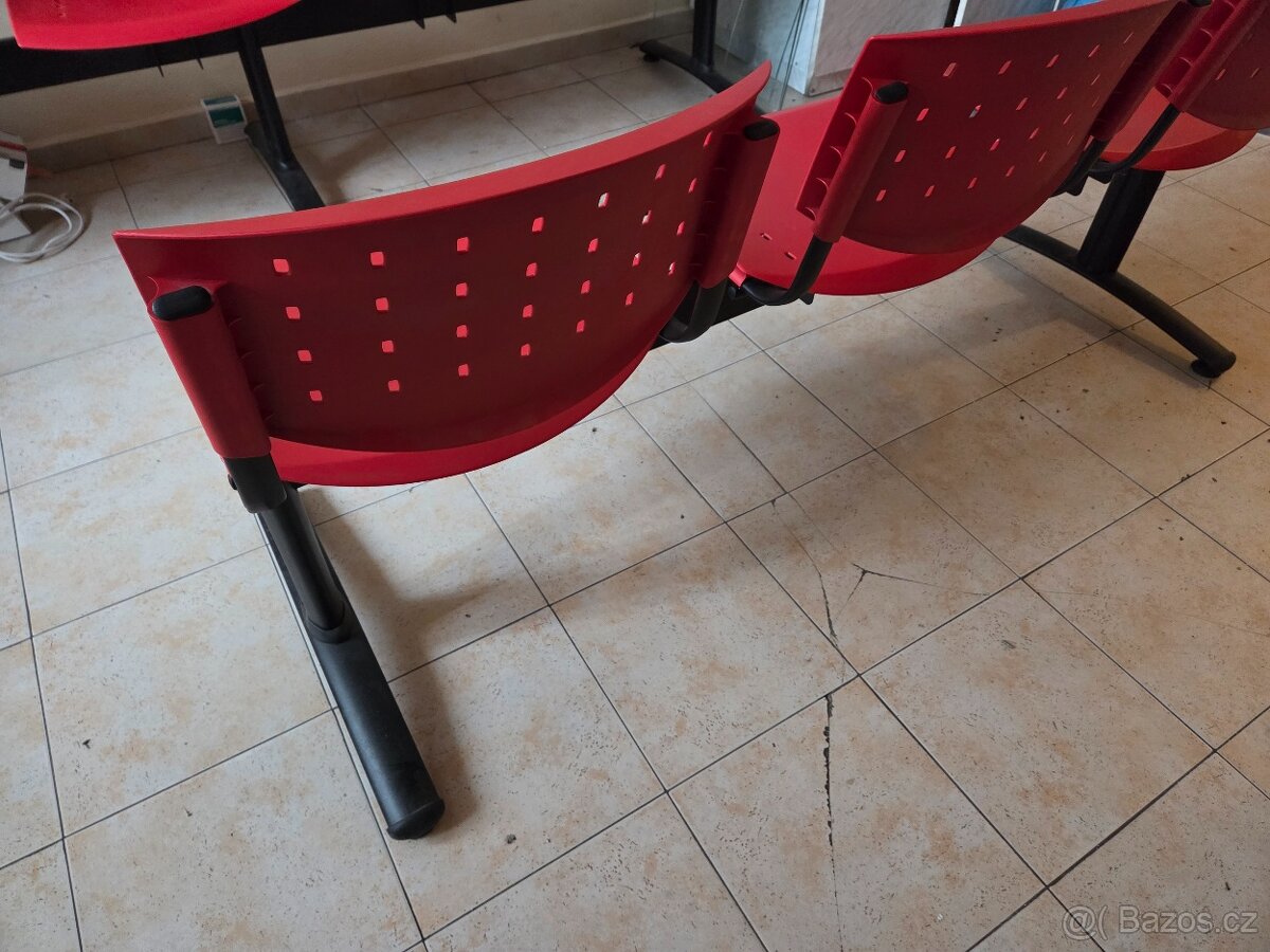 Židle do čekárny - 2