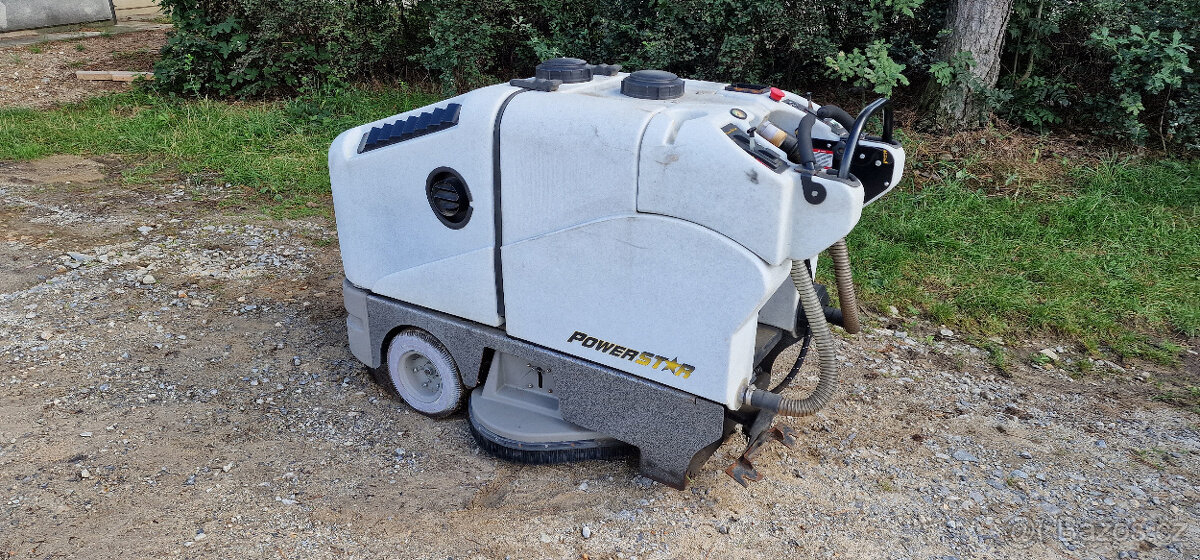 čistíčí stroj Pioneer Eclipse Z1, pohon na plyn, 16koní - 2