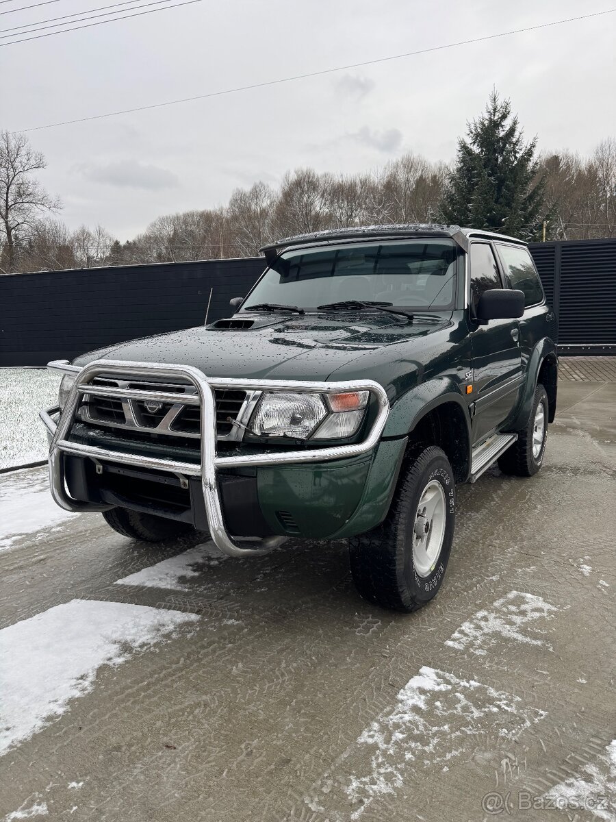 Nissan Patrol Y61 - 2