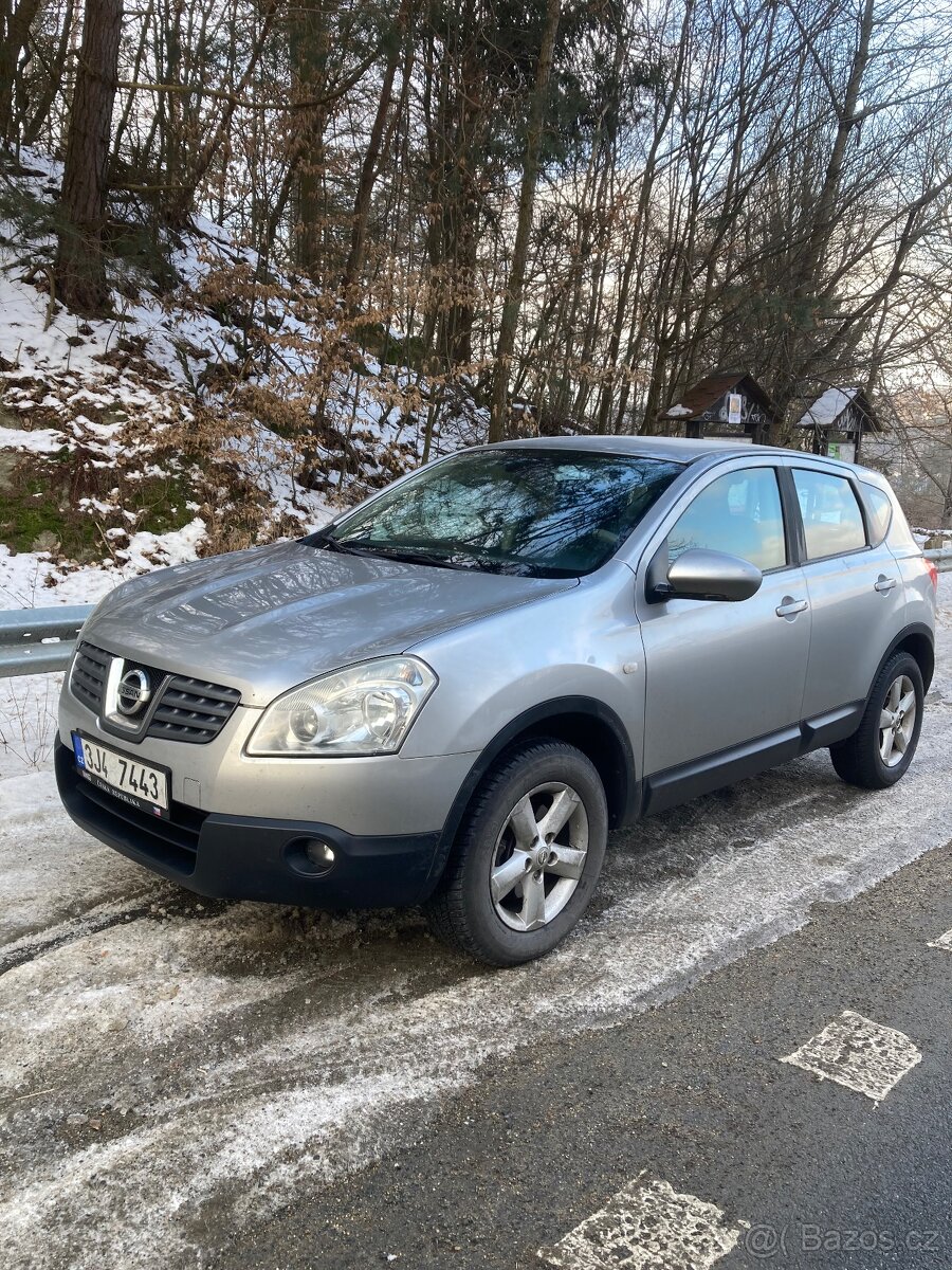 Nissan Qashqai - 2