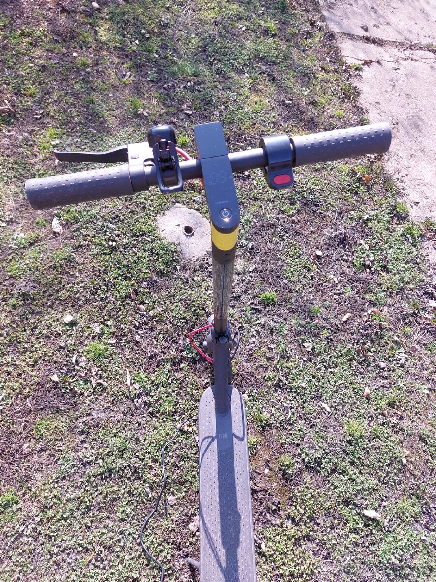 Xiaomi Mi Electric Scooter Pro 2 - 2