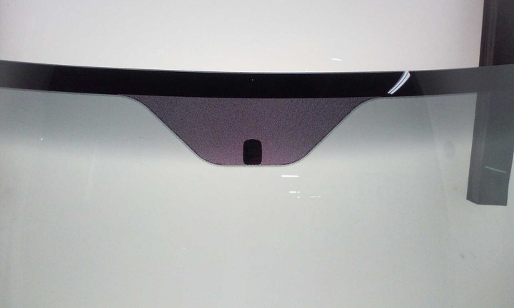 Ford Ranger čelní sklo - 2