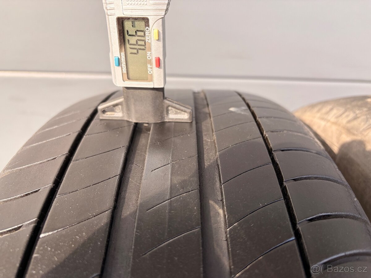 Letní pneu 215/50 r18 Michelin - 2