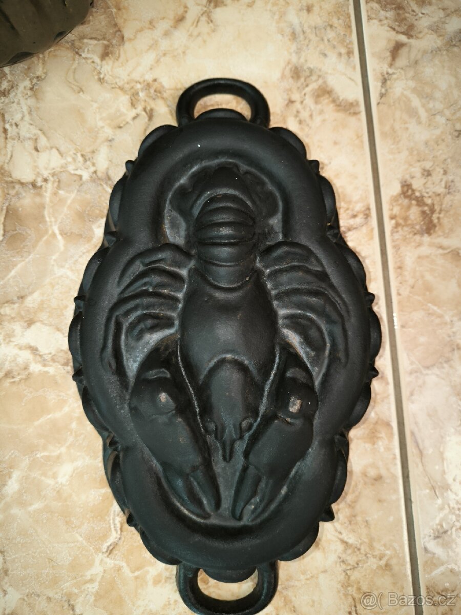 Prodám formy keramiku a litinu. - 2