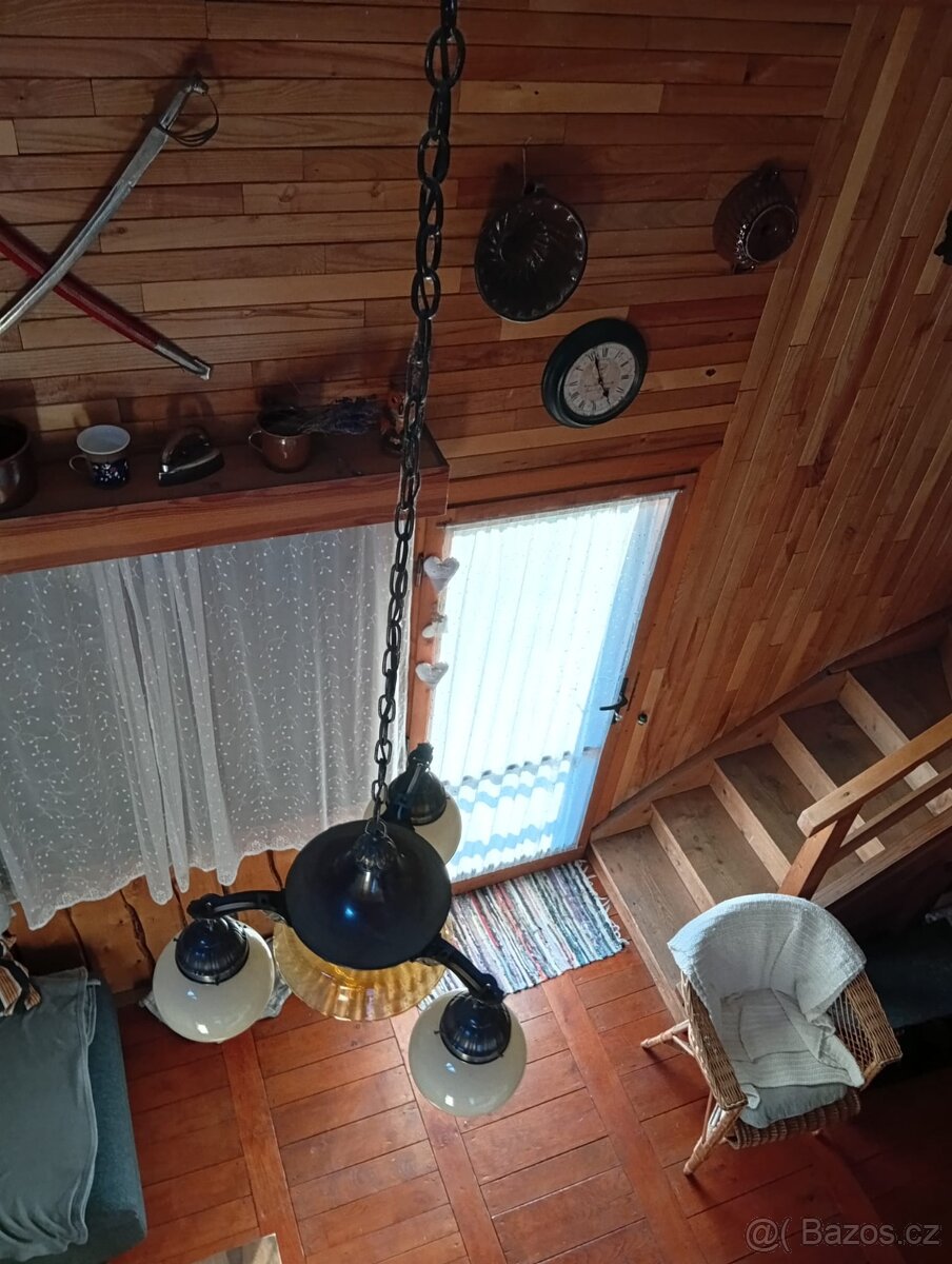Starý lustr - 2