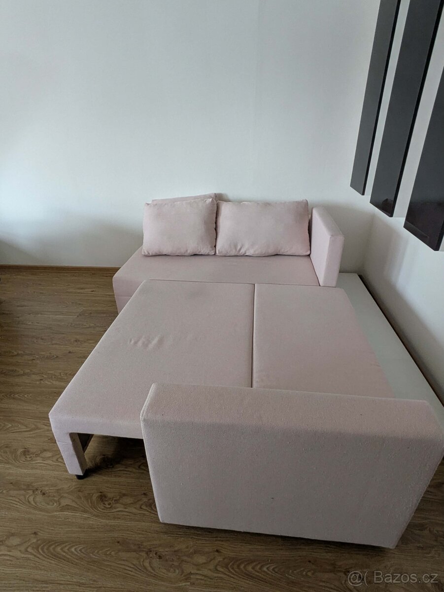 Rozkládací gauč - 2
